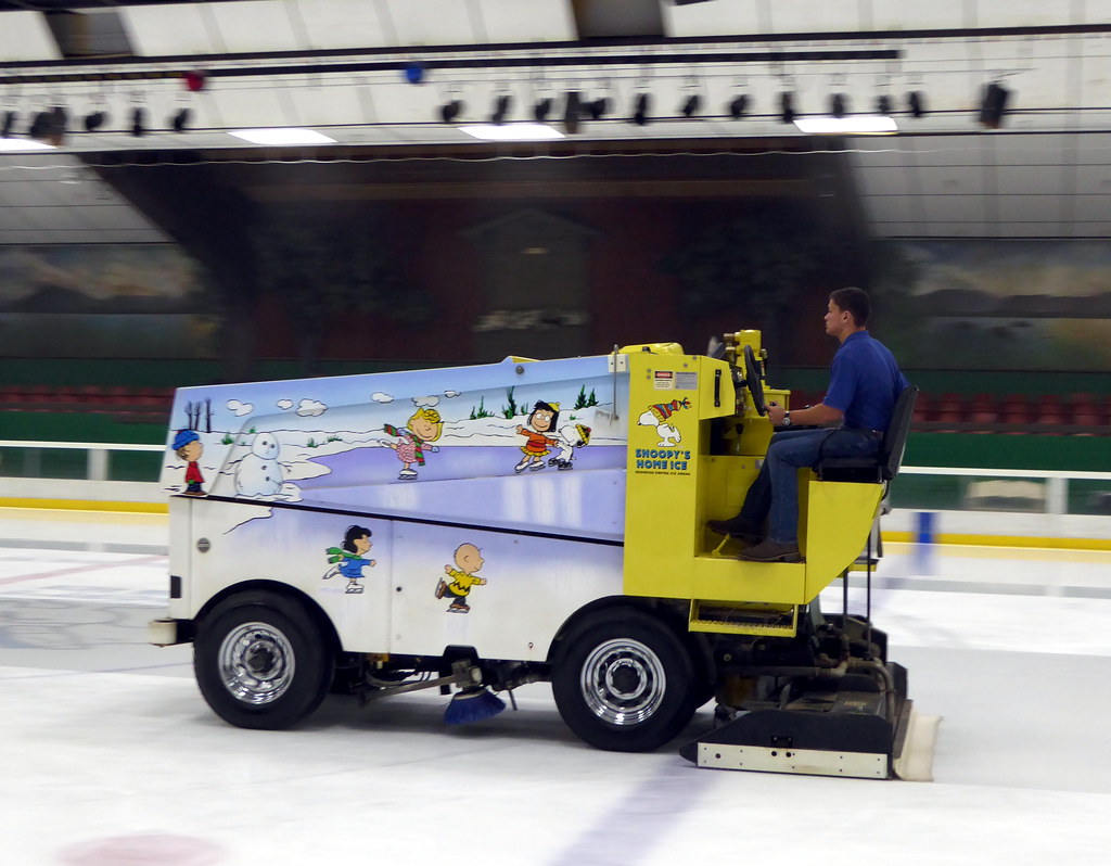 Zamboni at Redwood Empire Ice Arena Snoopy's Home Ice Flickr