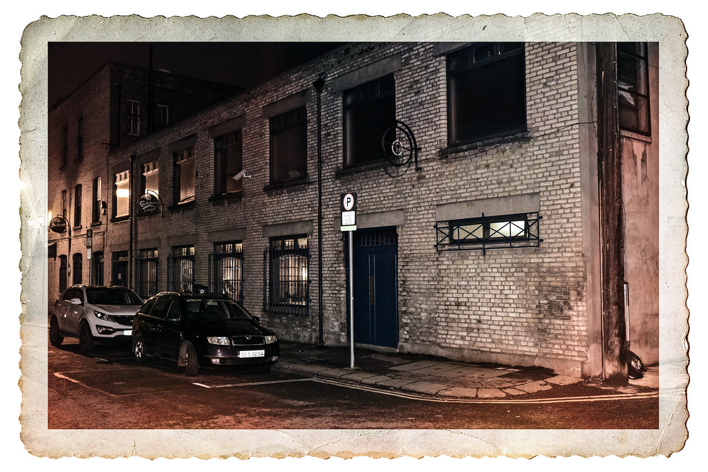 NIGHT VIEWS OF BOLTON STREET [DECEMBER 2017]134856 Flickr