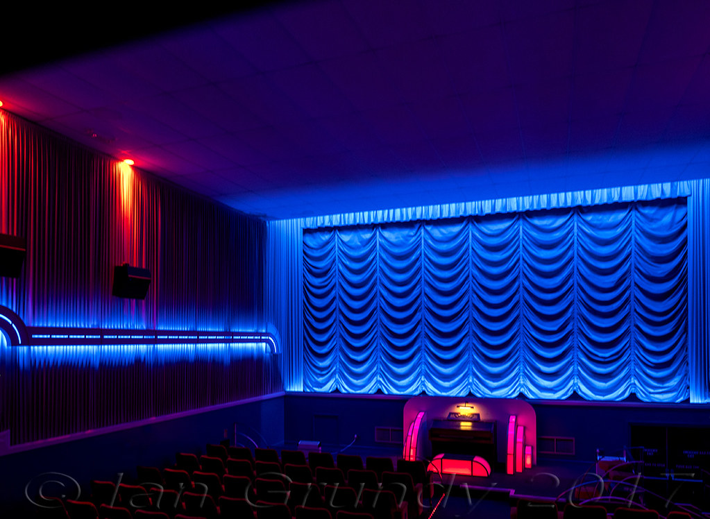Cromer Regal 6712 Regal Movieplex, Cromer. Opened as the T… Flickr
