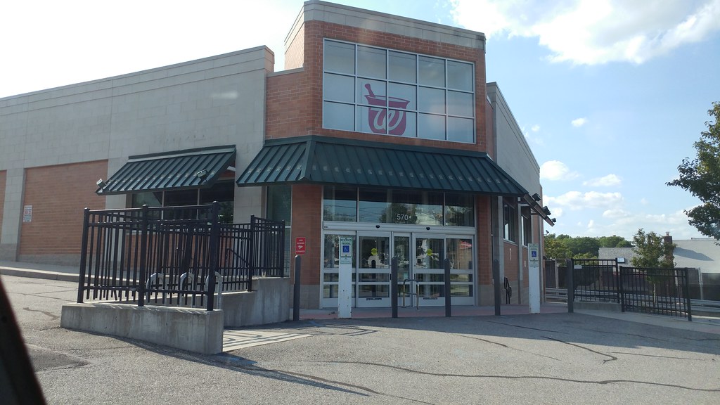 Walgreens Staten Island, NY Store 9832, 570 Tompkins Av… Flickr