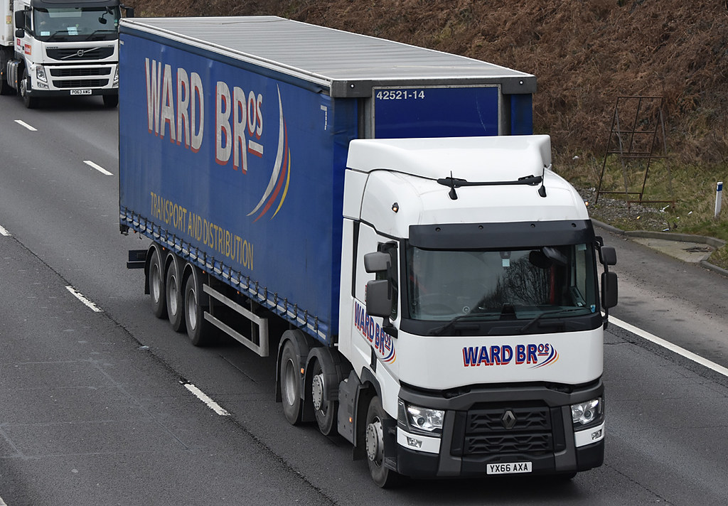 Ward Bros YX66AXA M6 Nr Tittensor 09/02/2017 Harry's On The Road