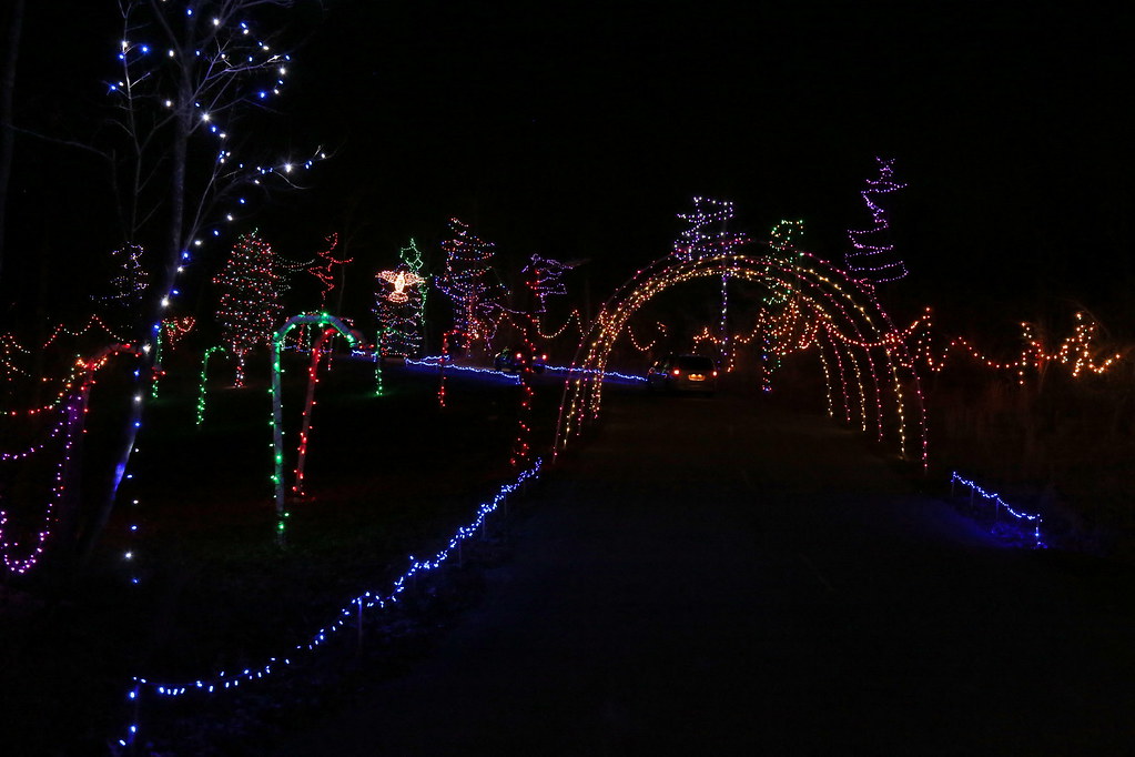 Dec 2017 Pyramid Hills Lights Flickr