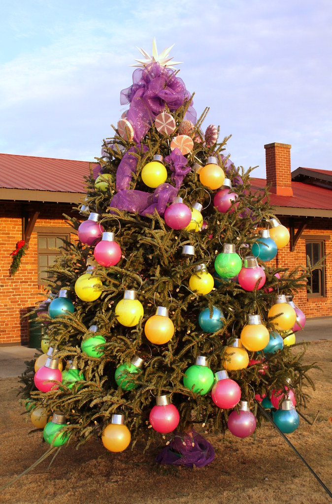 Smyrna, TN 2017 Christmas Tree Located in Smyrna next to t… Flickr