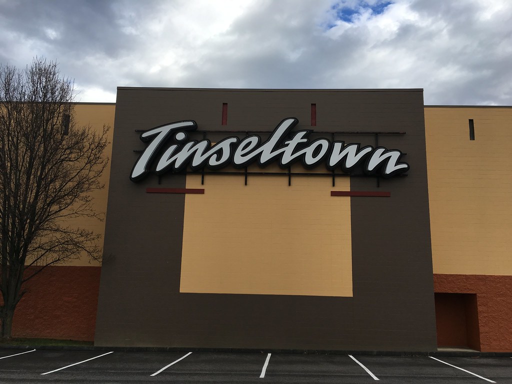 Cinemark Tinseltown USA Bristol, VA greenth1ng Flickr