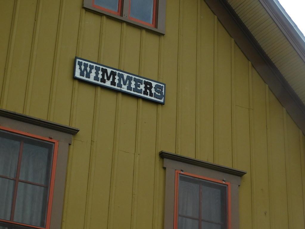 Wimmers Station Hamlin, Pennsylvania Adam Moss Flickr