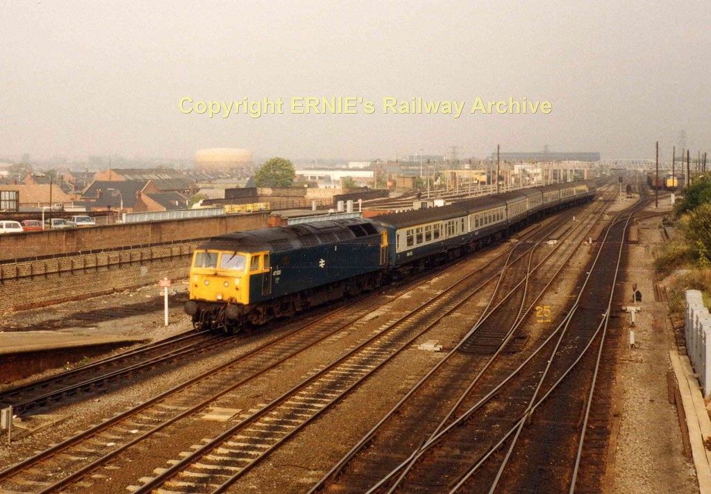 Darlington 47520 brings Up express into the station Flickr
