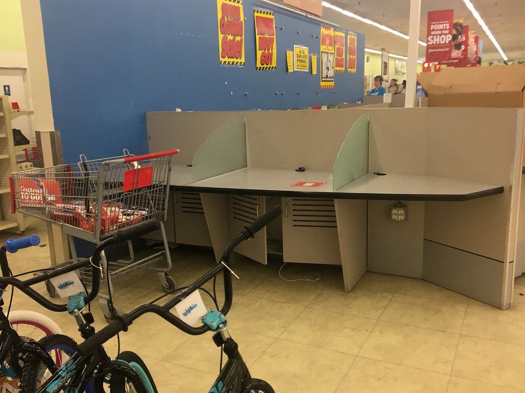 Kmart, Sandy Hollow Rd, Rockford Illinois More of the Cust… Flickr