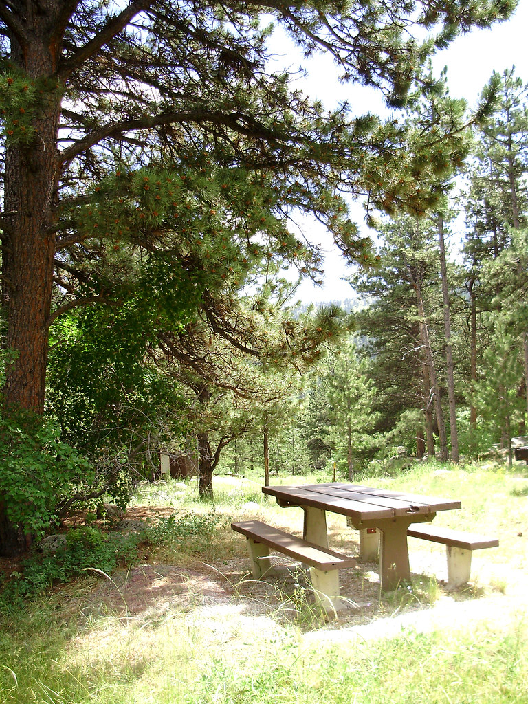 Picnic Tables 2 Mosier Gulch Mosier Gulch Picnic Area is… Flickr