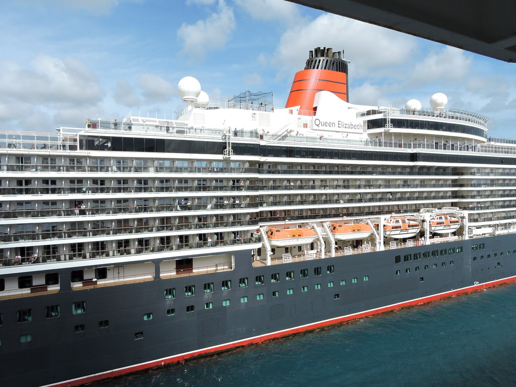 Cunard's Queen Elizabeth Cruise Ship in Orangestad, Aruba