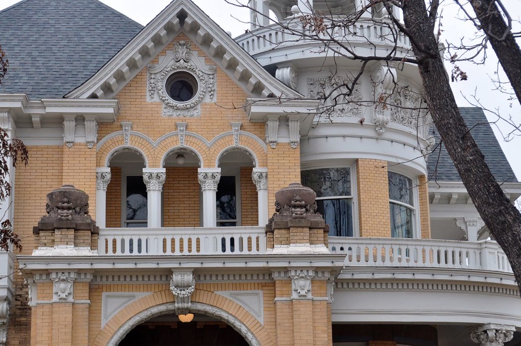 Madison Cooper House, built in 1907 1801 Austin Ave, Waco,… Flickr