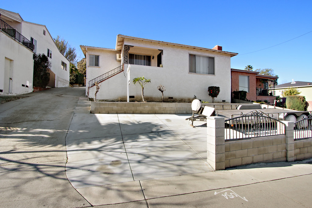 1541 N Herbert Ave Flickr