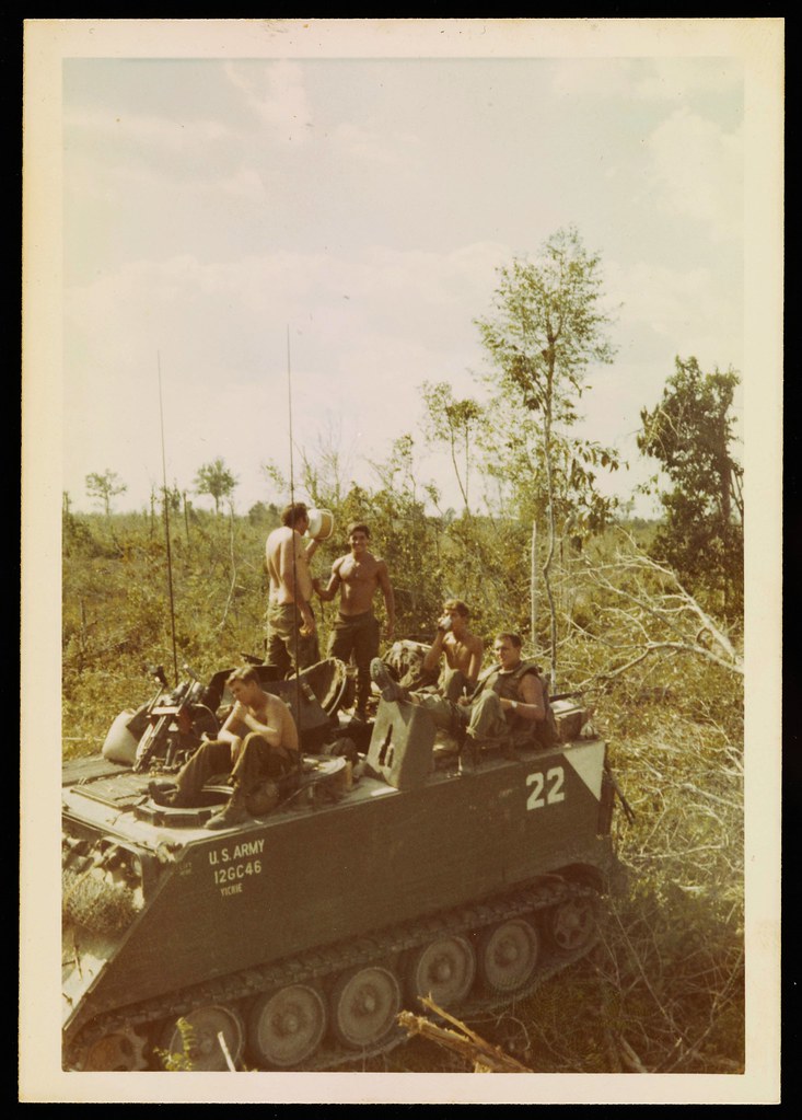 M113 acav "B" troop , 3/4th Cavalry , 25th Infantry Division "Tropic