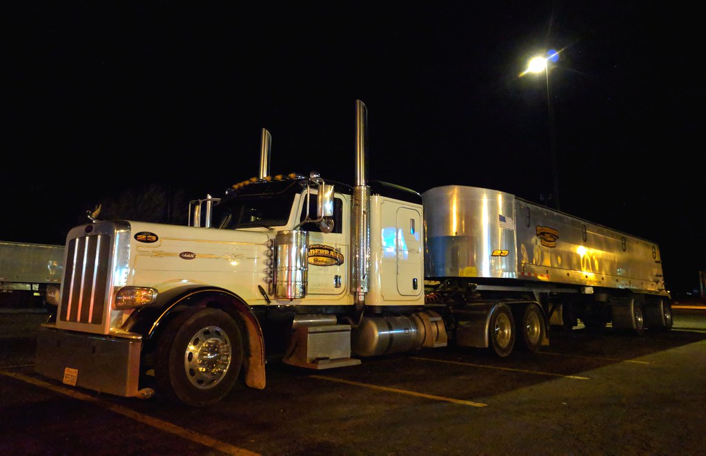 Lebec, California top of, The Grapevine Julie Budd Flickr