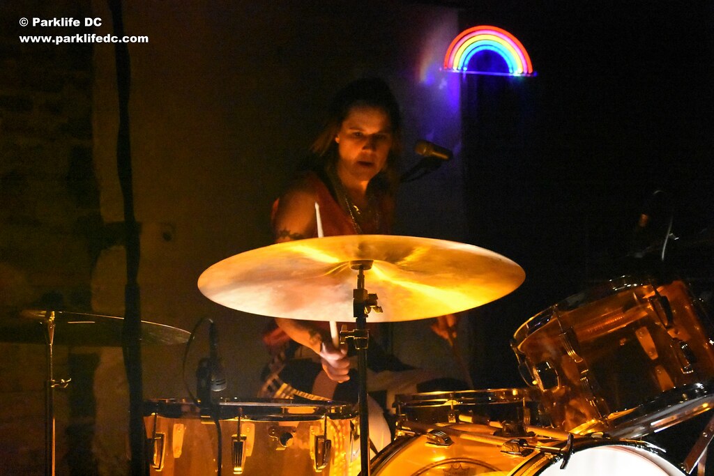 Bat Fangs 02 Bat Fangs perform at Comet Ping Pong in DC on… Flickr