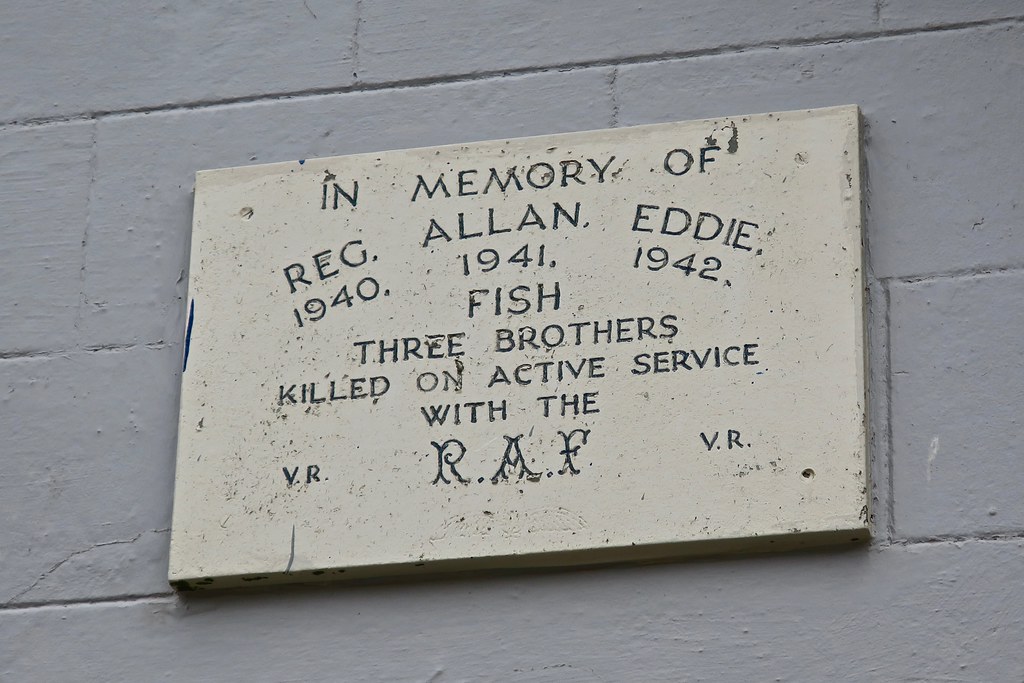Fish Brothers, Blackpool, UK Memorial plaque on the Sevent… Flickr