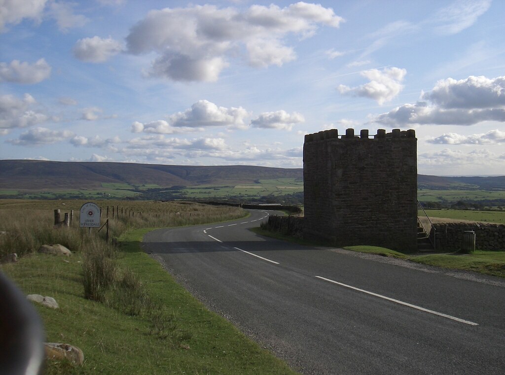 Jubilee Tower, Quernmore, Lancaster This moorland road pas… Flickr
