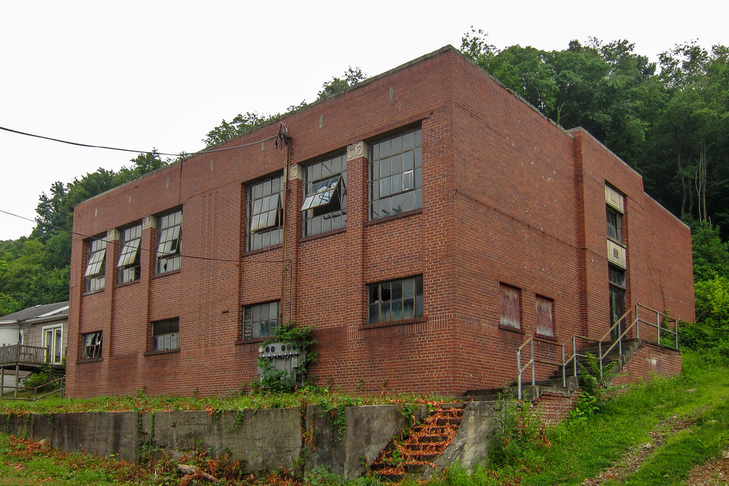 Handley, WV Some views of the little West Virginia town wh… Flickr