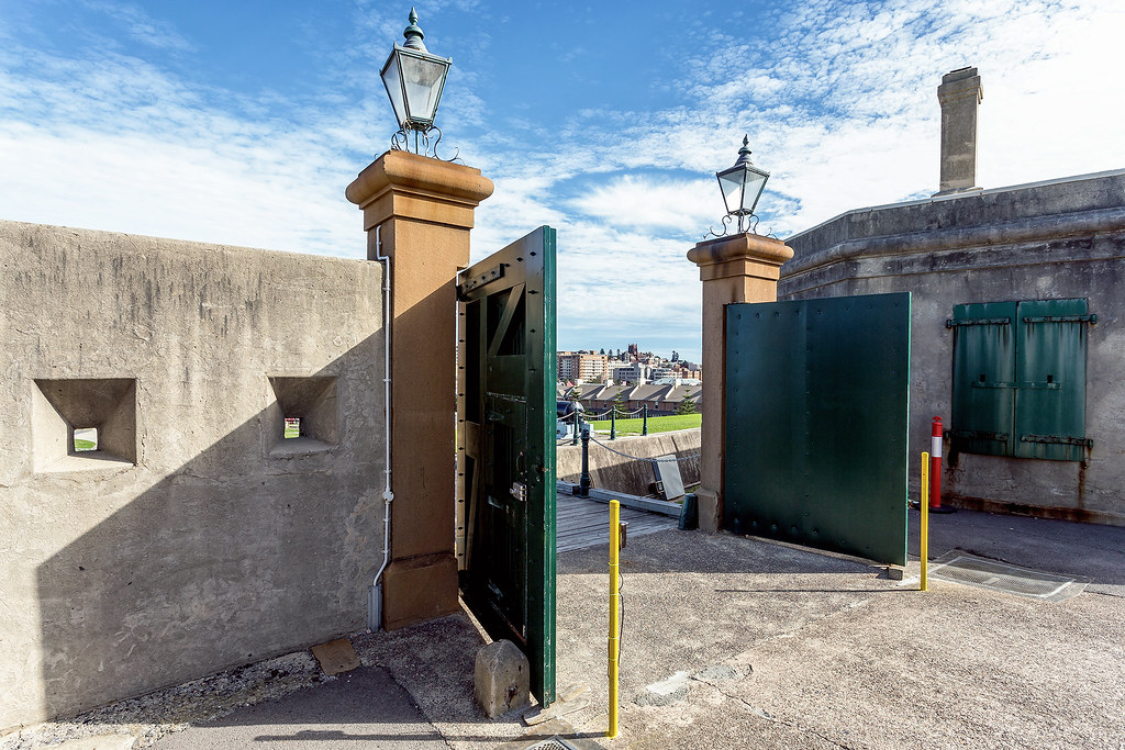 Inside the Fort Gates Fort Scratchley, Newcastle, Australi… Flickr