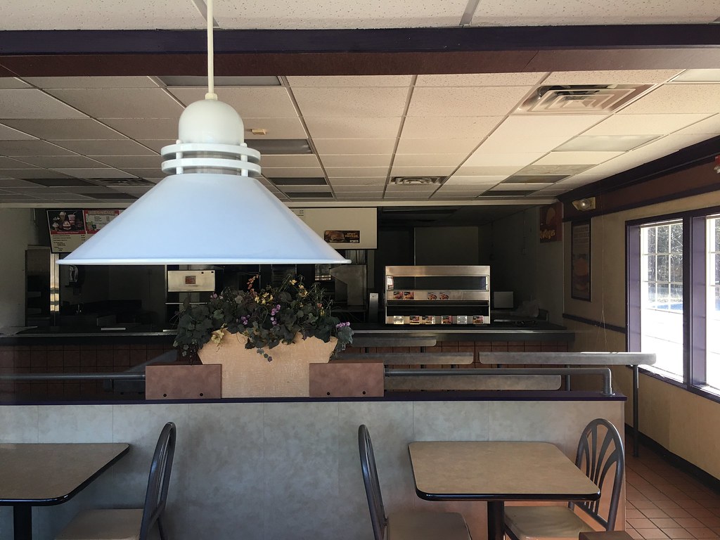 IMG_2242 Photos of former Roy Rogers "rest area" off I84 … Flickr