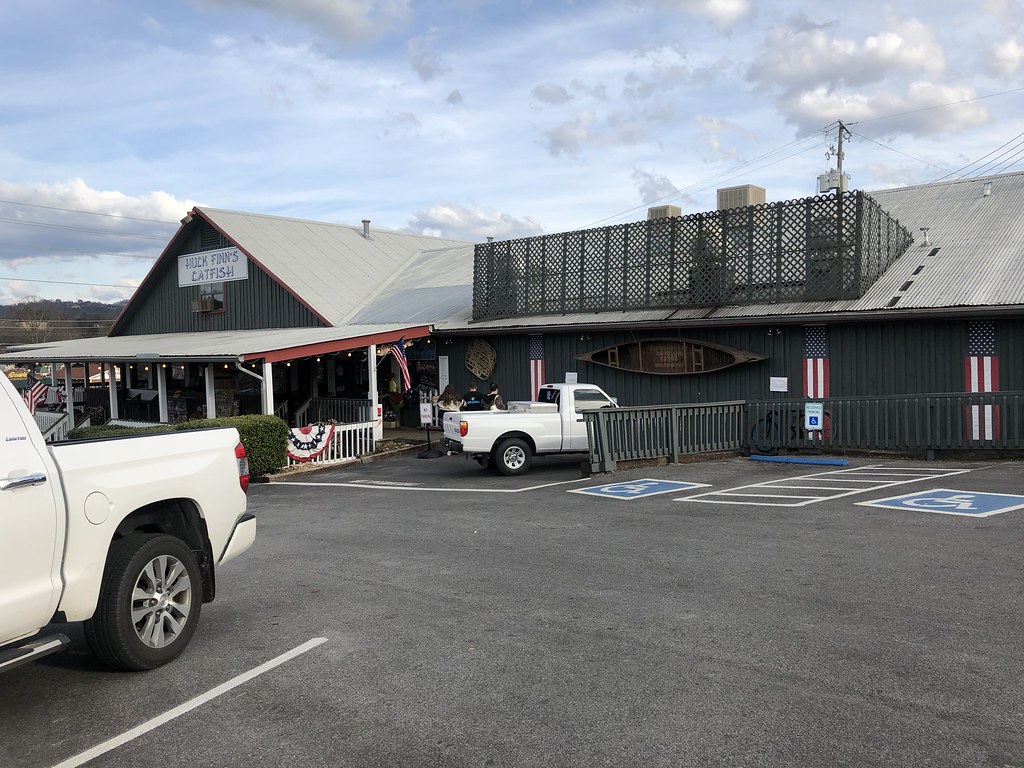 Huck Finn's Restaurant Huck Finn's Restaurant Flickr