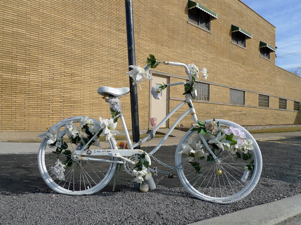 ghost bike outside of Richard Midway Funeral Home SE corne… Flickr