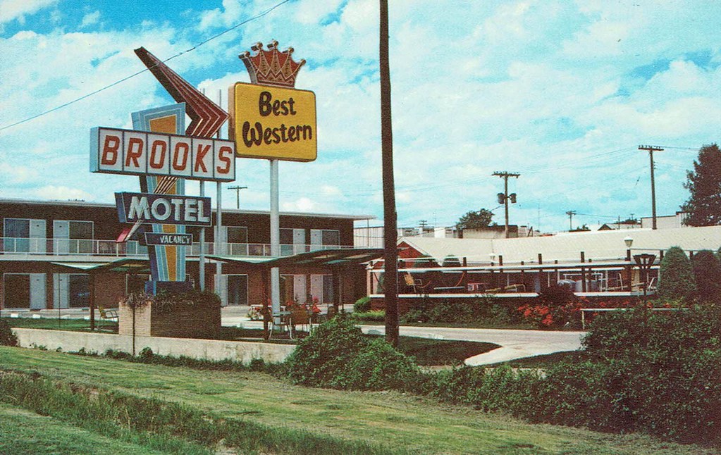 Brooks Motel, Norton, KS 38 Unit motel with Swimming Pool,… Flickr