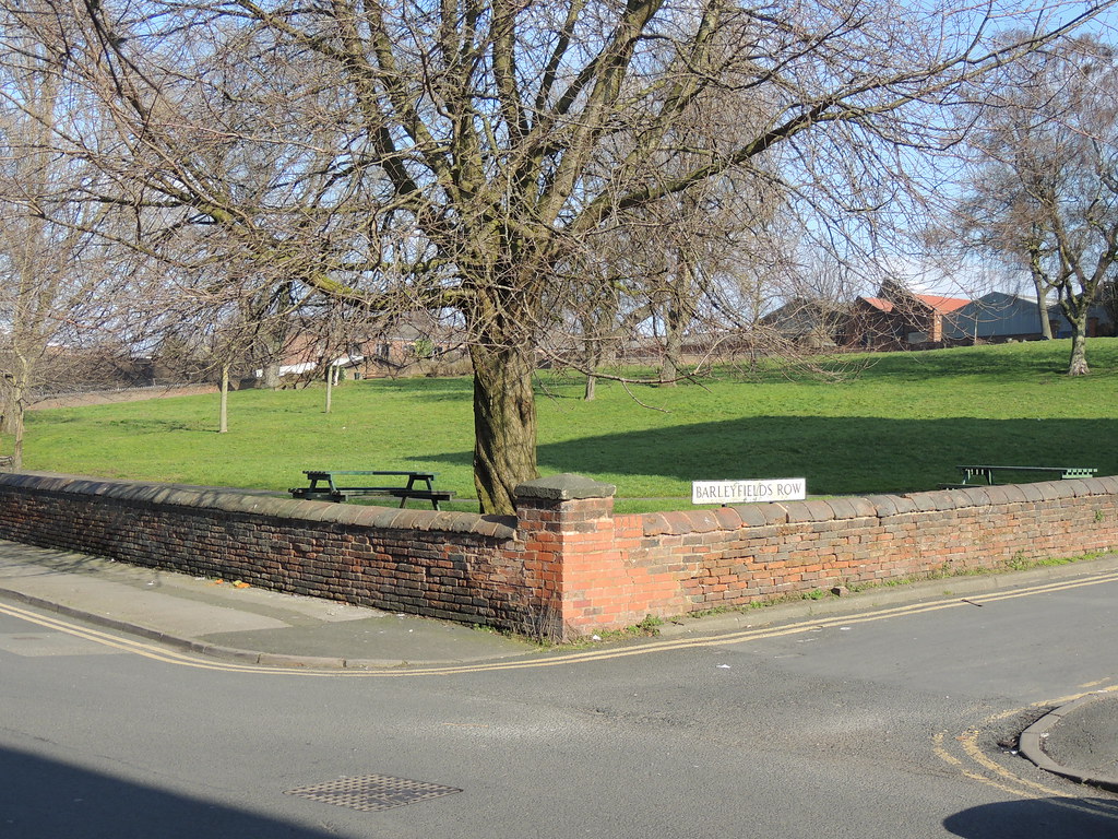 Walsall Bath Street Burial Ground 001 My Not Quite Brown… Flickr