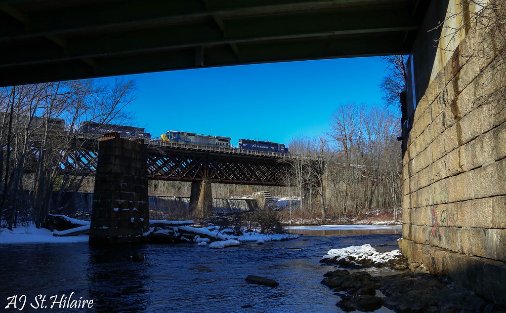 Salmon Falls Bridges SEPO is seen crossing the Salmon Fall… Flickr