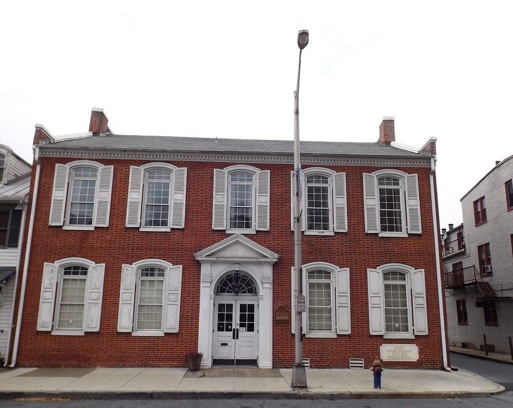 Building 114 Walnut Street, Harrisburg, PA. Built 1875. dfirecop