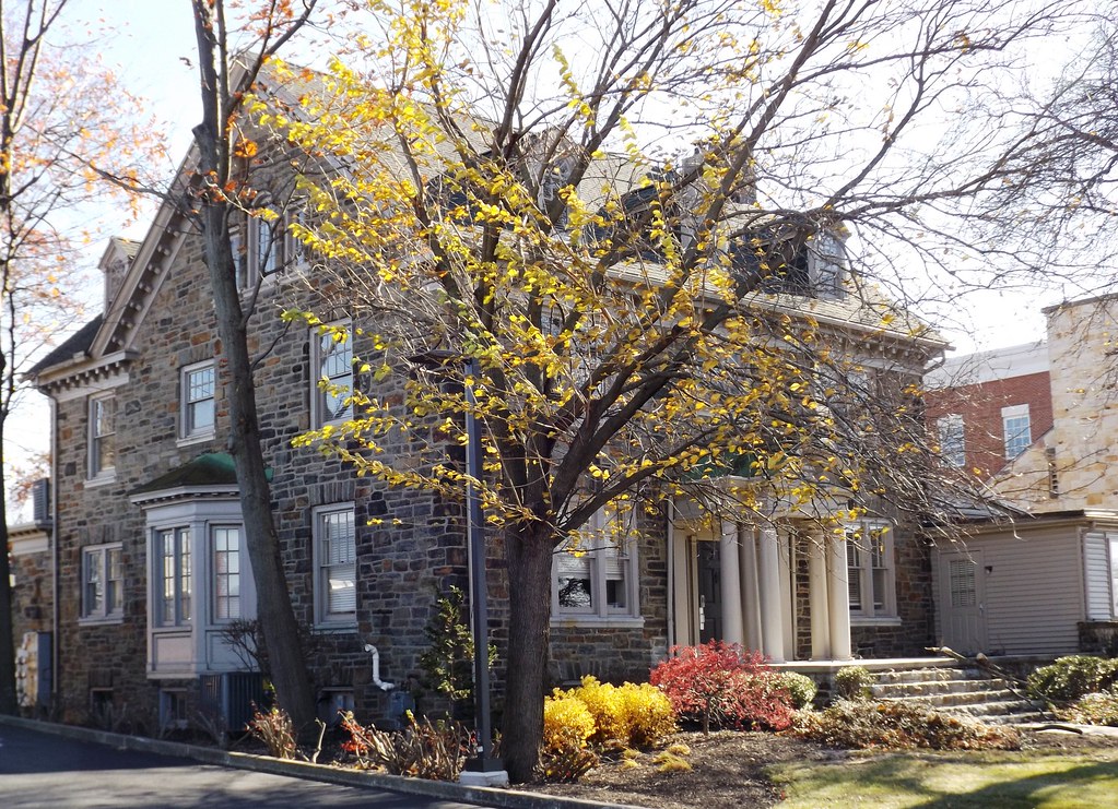House 3029 North Front Street, Harrisburg, PA Built 1927 dfirecop