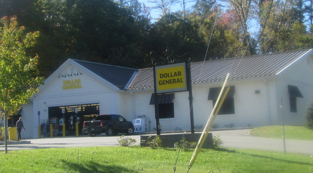 Dollar General Arlington, VT. October 2016. … Flickr