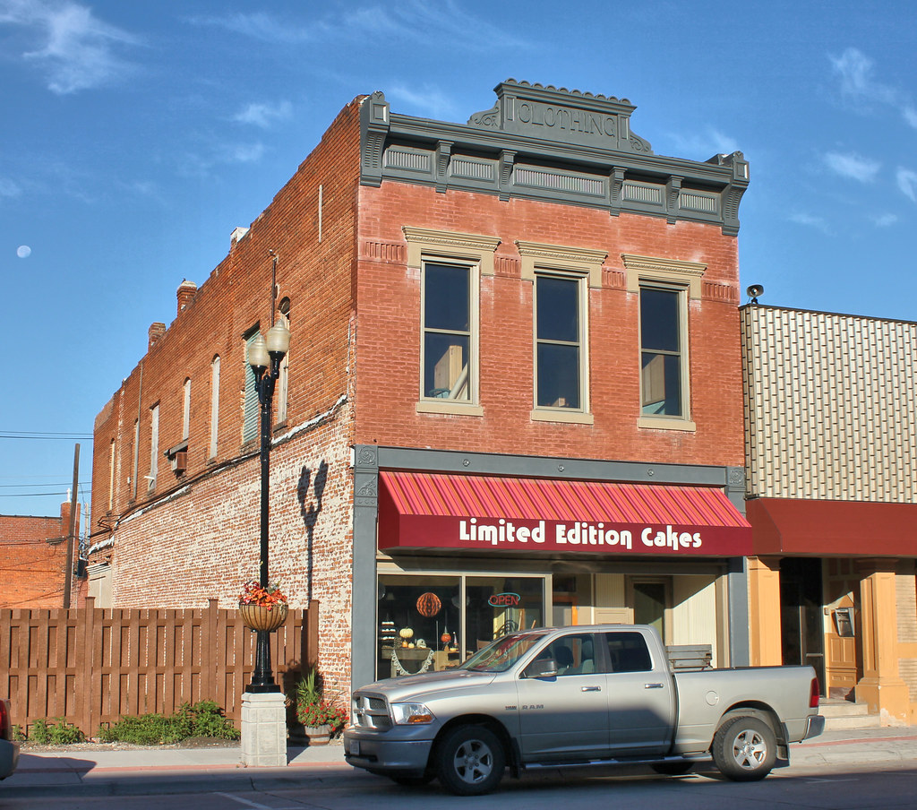 Zessin Building Madison, NE Built in 1894 by German emig… Flickr