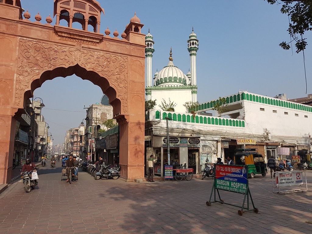 Entrance arch at the other end of Hall Bazaar, Amritsar a photo on