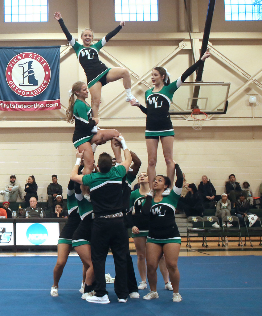 Men 33 Wilmington University Cheerleading Team. Wilmington… Flickr