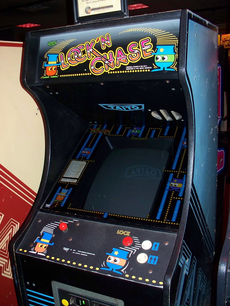 Lock N Chase Close up of Lock N Chase video game … Flickr