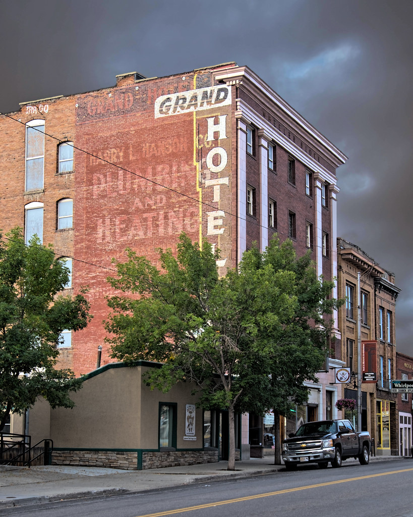 Grand Hotel Butte, Montana. My EXIF still has a Nikon I ne… Flickr