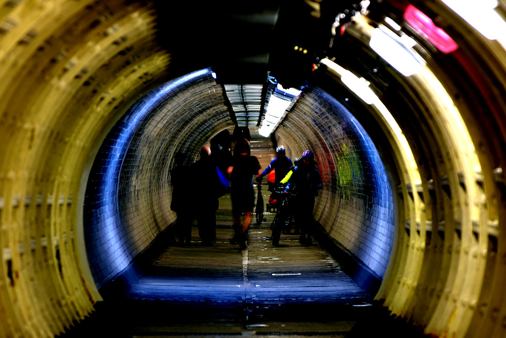 Greenwich foot tunnel, London, UK Greenwich foot tunnel, L… Flickr