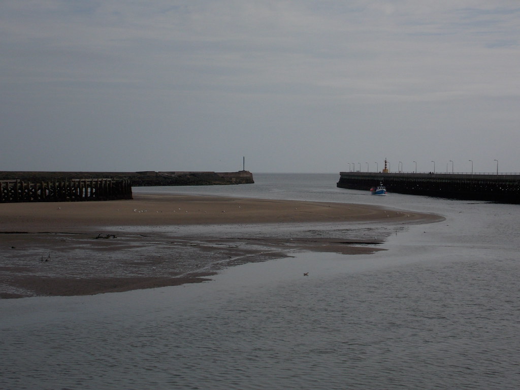 Amble, United Kingdom The Northumbrian village of Amble 20… Flickr