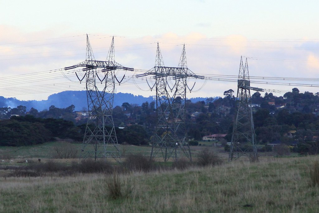 Dead end transmission line at Coldstream, Victoria a photo on Flickriver