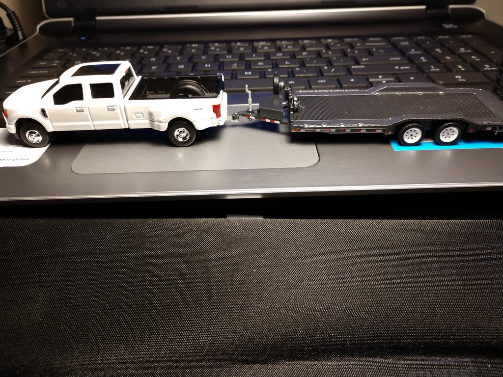 Trailer Hitch Testing This trailer hitch assembly is used … Flickr