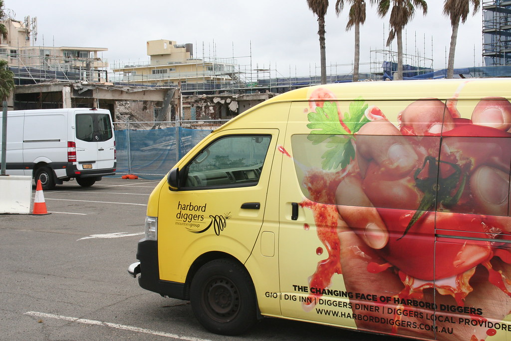 Harbord Diggers The courtesy bus is having a rest Geoff