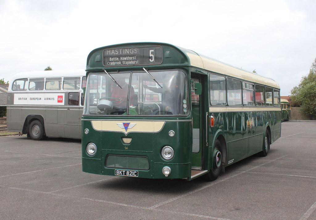 Home time. Preserved Maidstone & District AEC Reliance 2U3… Flickr