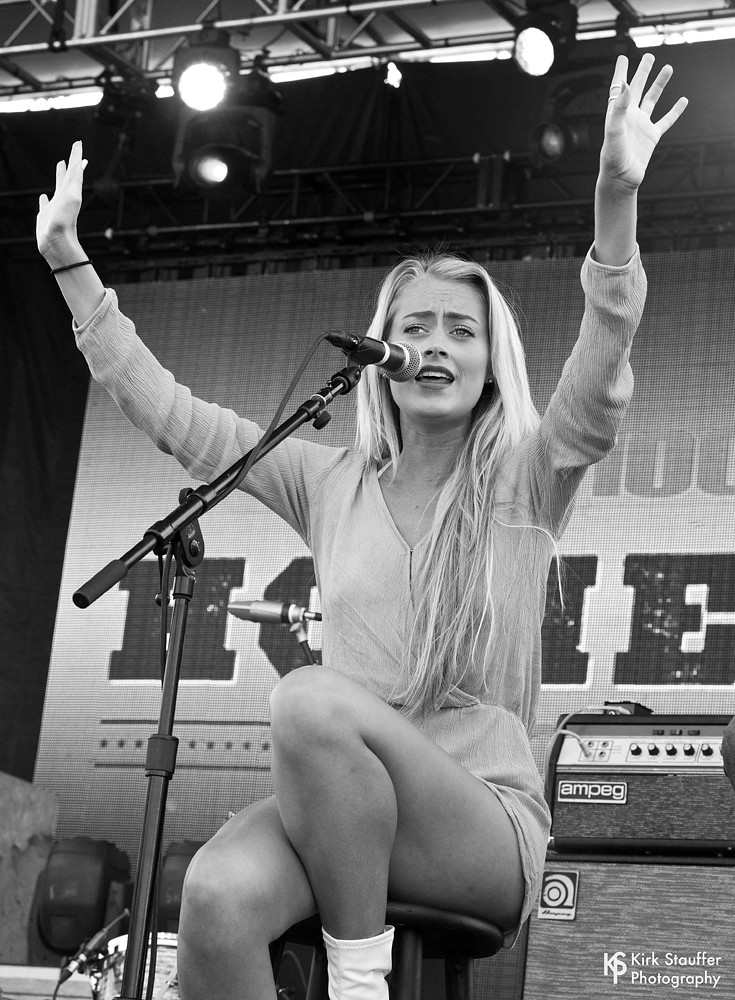 Brooke Eden Hometown Throwdown 2017 Brooke Eden performs… Flickr