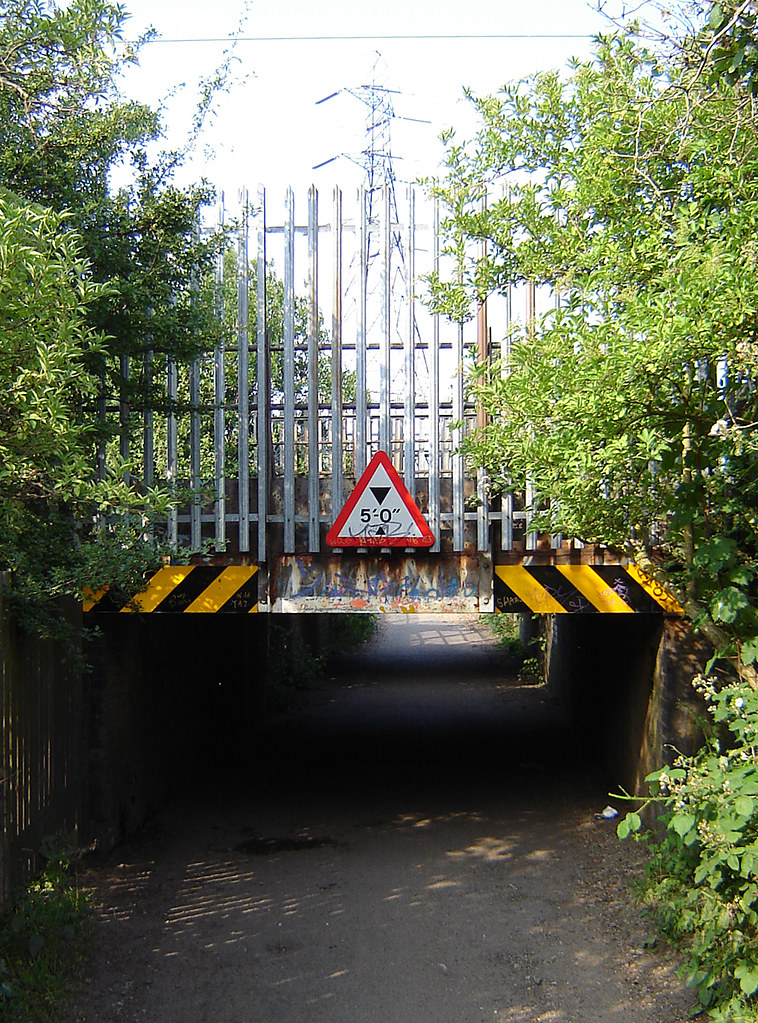 Very low bridge, Walthamstow People were shorter in them d… Flickr
