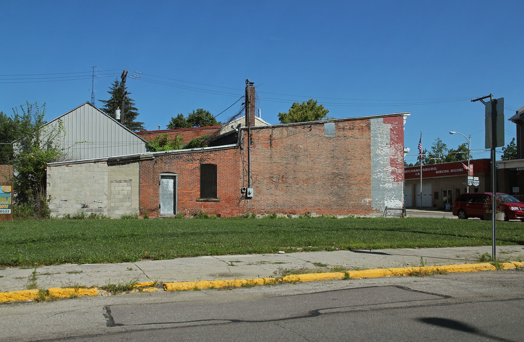 Building — Mechanicsburg, Ohio Christopher Riley Flickr