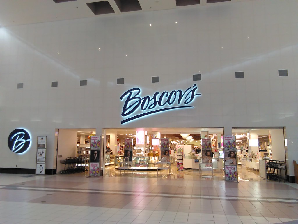 Shining Entrance The main mall entrance of Boscov's at the… Flickr