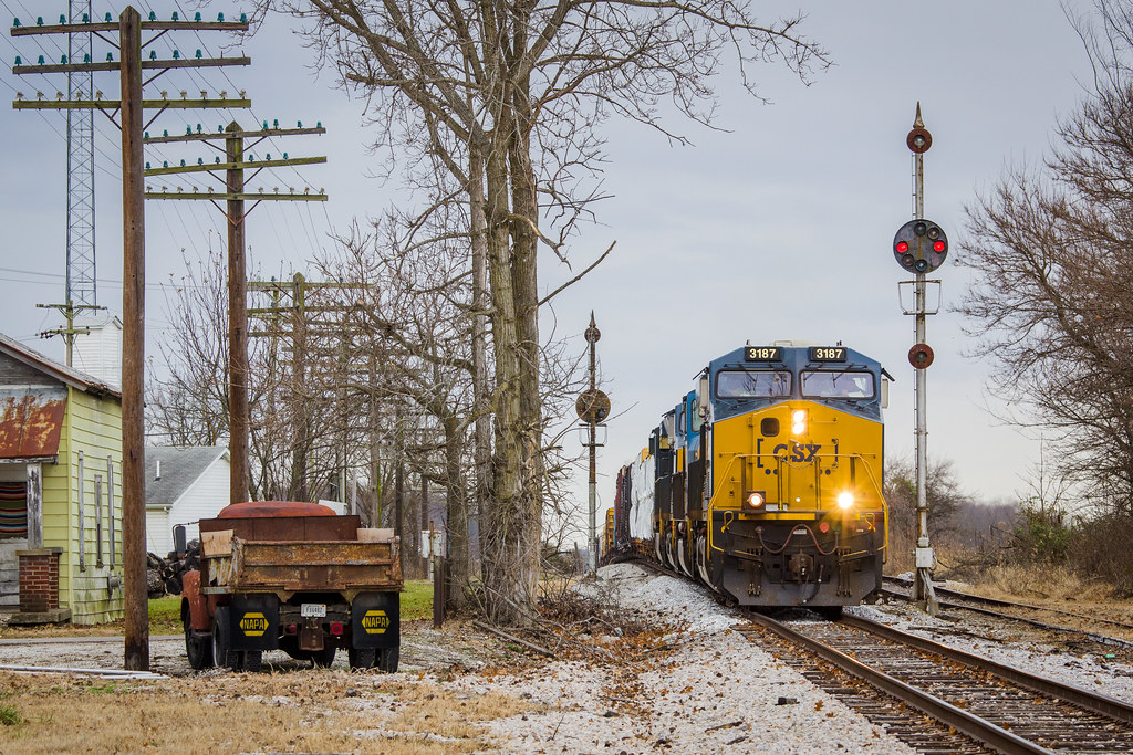 Indiana Subdivision Butlerville Q56030 rolls east past t… Flickr