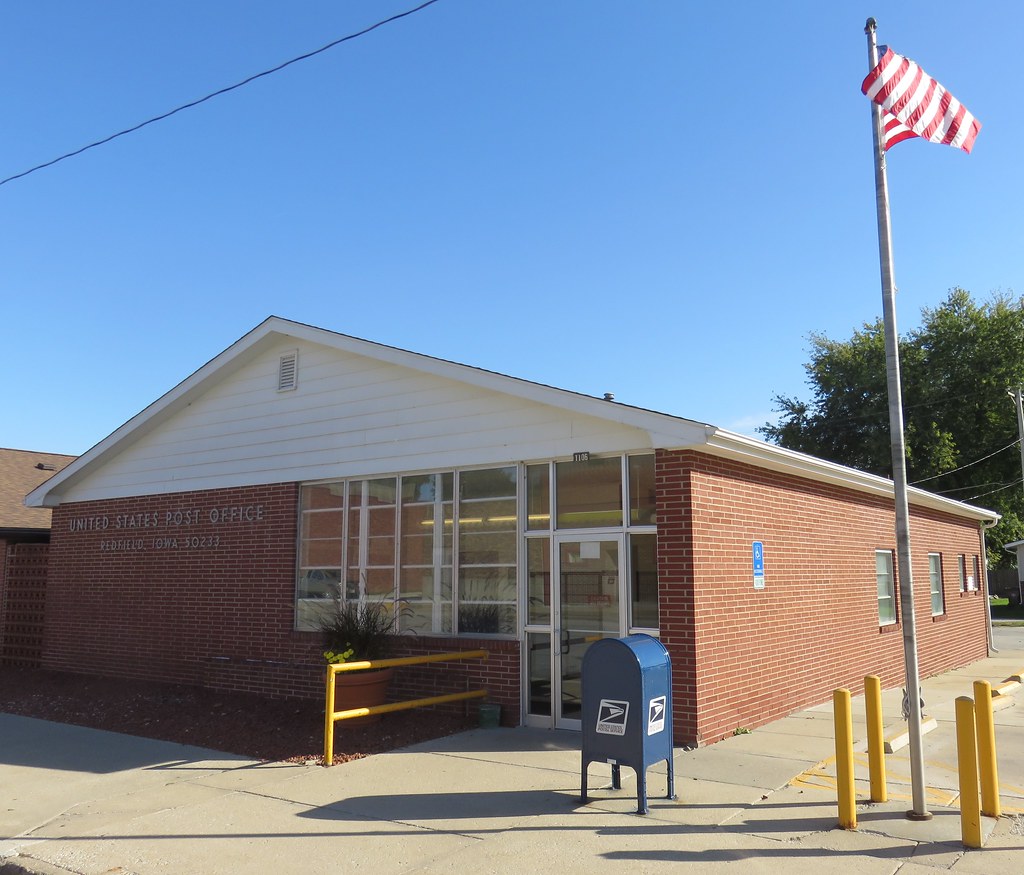 Post Office 50233 (Redfield, Iowa) Redfield is a small com… Flickr