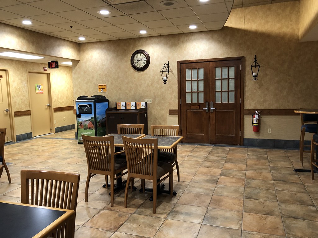 Wegmans Woodbridge, New Jersey Nathan Bush Flickr