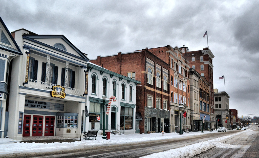 Southern side of the street Putnam Street at Marietta, Ohi… Flickr